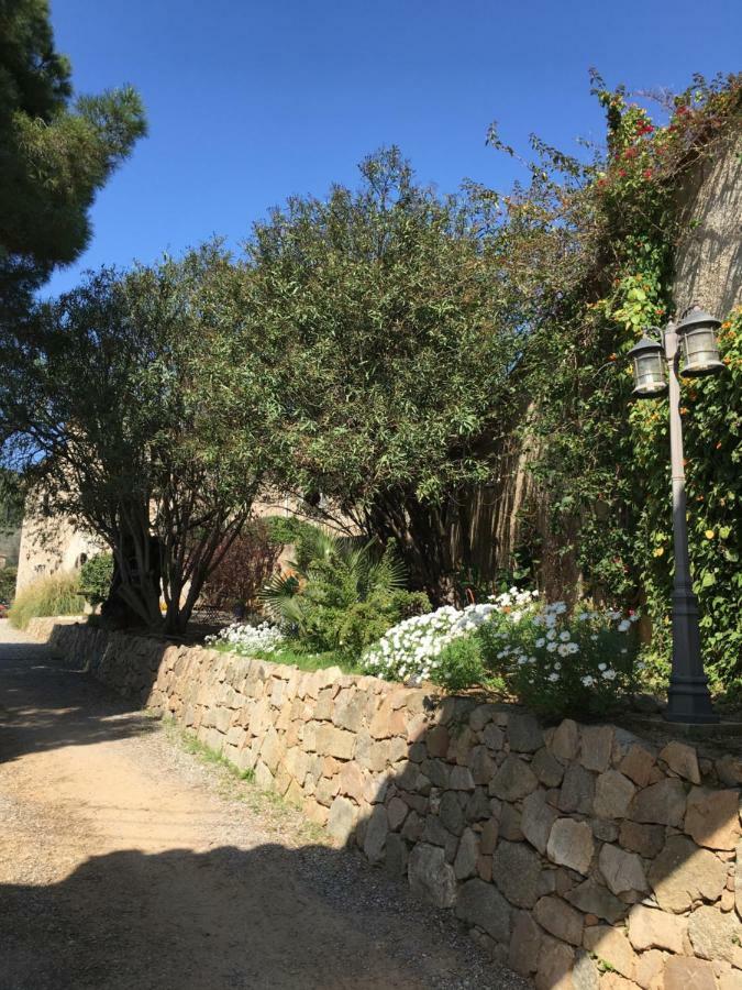 Hotel Masia Can Vive Кабрера-де-Мар Экстерьер фото