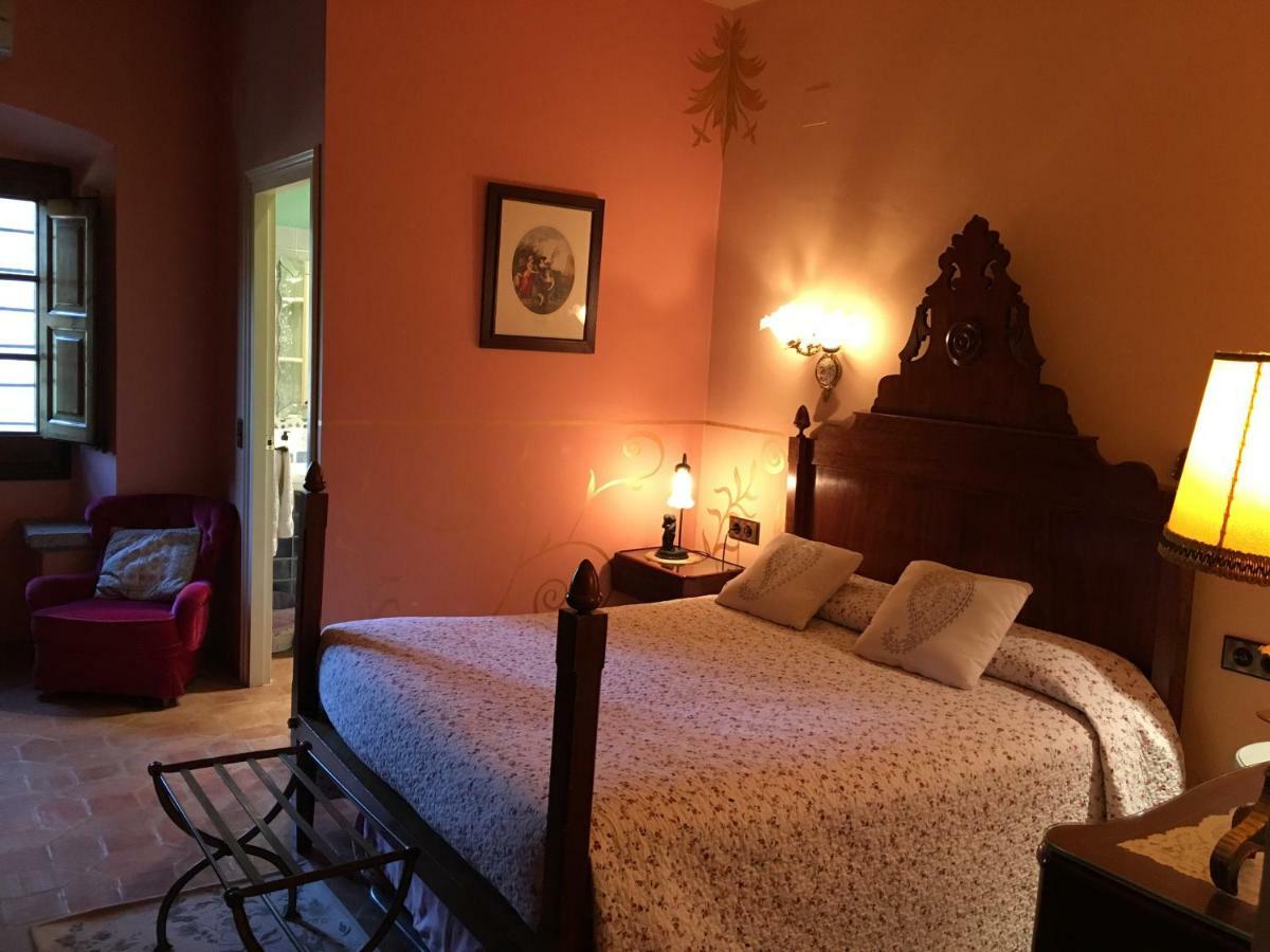 Hotel Masia Can Vive Кабрера-де-Мар Экстерьер фото