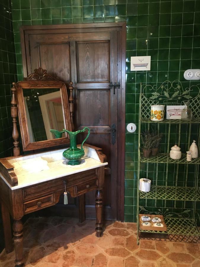 Hotel Masia Can Vive Кабрера-де-Мар Экстерьер фото
